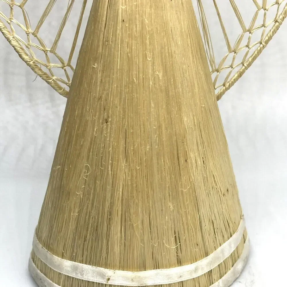 Corn Husk‎ Praying Angel 8